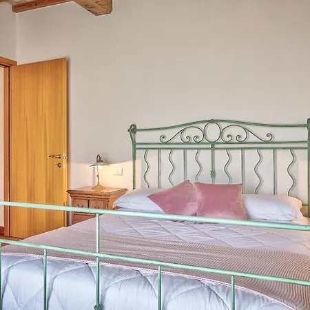 Holiday home Borgo Del Faggio - Montepulciano