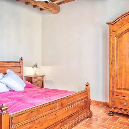 Holiday home Borgo Del Faggio - Montepulciano